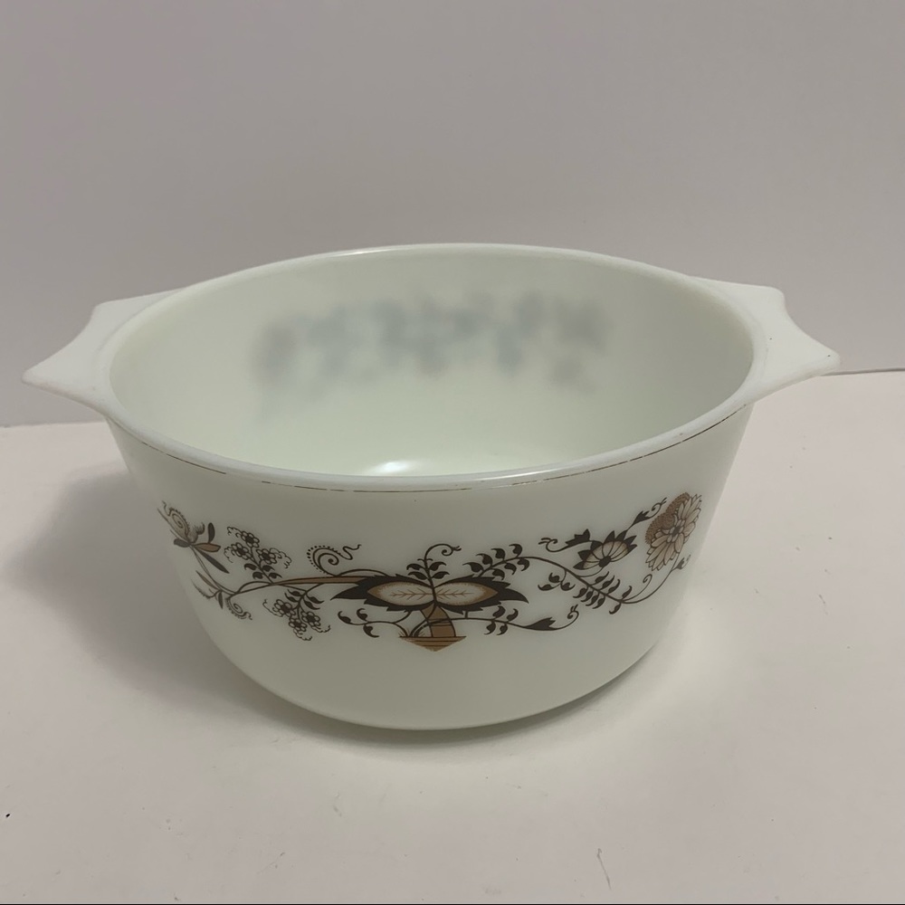 VINTAGE PYREX England Vine large Casserole Dish bowl cooking kitchen - Picture 3 of 6